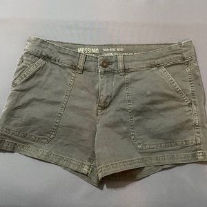 Mossimo Supply mid-rise midi shorts size 4